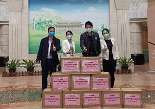 大庄家集团向大沥镇当局捐赠一批医用物资